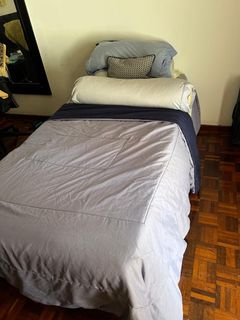 (Category: ) located in . Submitted by heartszn (Listing ID 1302365267, Image 1). Description: .