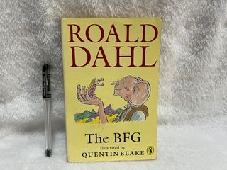 The BFG by Roald Dahl (Illustrated by Quentin Blake)