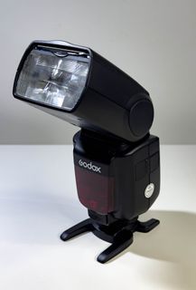 Thinklite TTL Camera Flash TT685F Godox Fujifilm