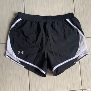 Under Armour black XS shorts