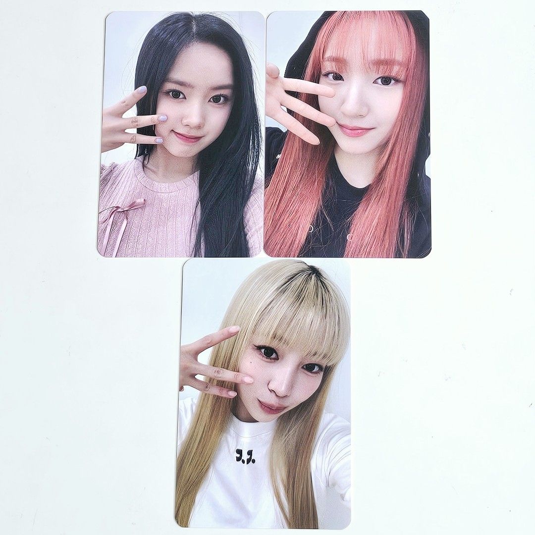 UNIS 1ST MINI ALBUM WE UNIS (DEBUT ALBUM) JUMP UP 2.0