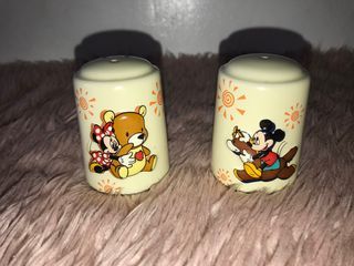 Vintage Disney Mickey Mouse & Minnie Mouse Porcelein  Salt & Pepper  Shaker