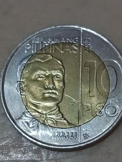 10 piso andres Bonifacio commemorative coin 2013