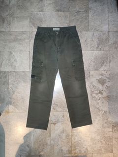 31x40 muted army green grunge baggy cargo pants pockets