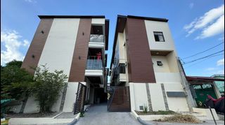 3 Bedroom - 16.8M TOWNHOUSE in Tandang Sora QC