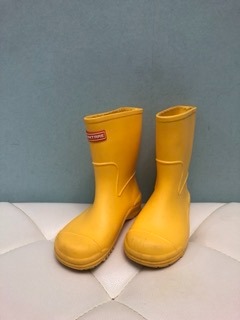 （分類：）位於 。 由 preloved021 提交（商品編號 1302536206，圖片 1）。簡介： 。