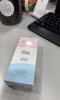 由 nikulin (刊登 ID 1302476394，圖片 1) 提交，位於 的 (類別：)，說明：。