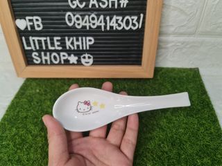 anrio hello kitty ceramic soup spoon