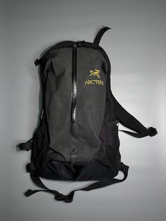 Arcteryx - arro 22 backpack