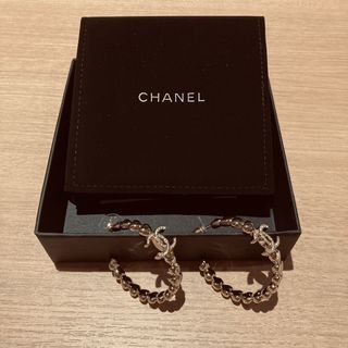 Authentic Chanel Hearts Shape Diamantes CC Logo Hoop Gold Earrings