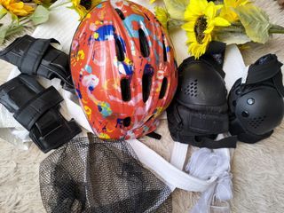Bike Helmet and Pads (Set)