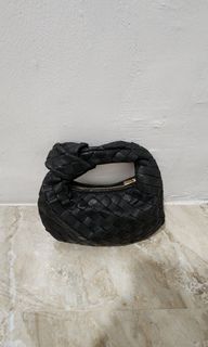 (Kategori: ) berada di . Dikirim oleh sofieprelove (ID iklan 1302390791, Gambar 1). Deskripsi: .
