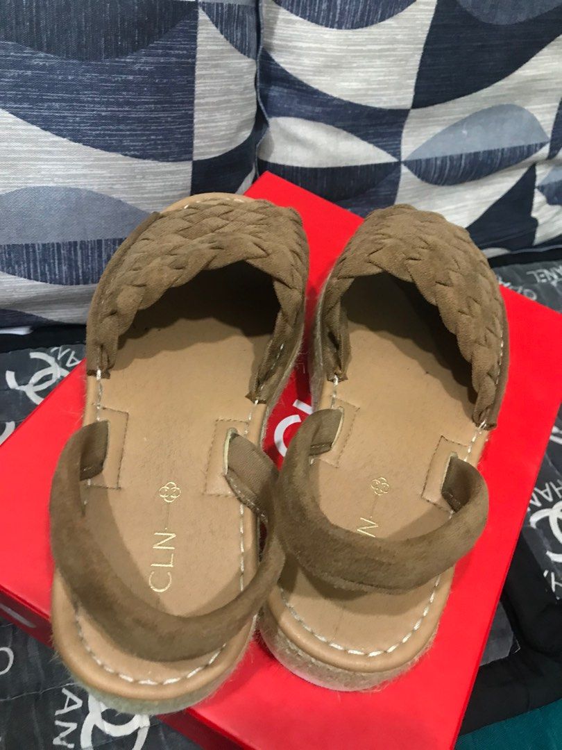 Cln sandals size 38 (Category: Wedges) located in Caloocan City. Submitted by xtine01 (Listing ID 1302518643, Image 3). Description: Almost new in good condition.espadrilles magnda for summer outfit.
