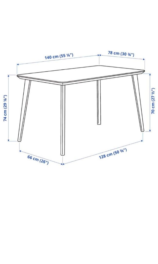 Dining Table Set (Category: Tables & Sets) located in Singapore. Submitted by daphdaph (Listing ID 1302514161, Image 2). Description: .