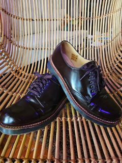 Dr Martens Leigh in oxblood polished smooth