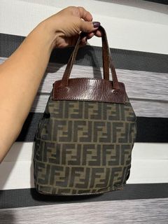 Fendi Brown Cloth Bucket Handbag Rank AB 😍😍😍  DISCLAIMER: Beth’s Preloved Addiction is not associated or affiliated with any of these brands. All copyrights reserved to the original brand owners.  Disclaimer: No copyright infringement intended.
