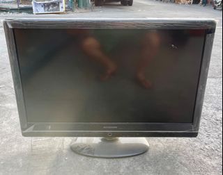 For sale : Defective 42” LCD TV AVision