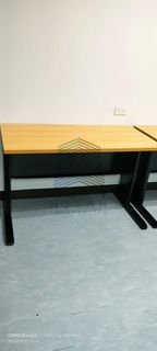 free standing table