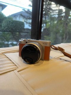 FUJIFILM X-A5 Mirrorless Camera