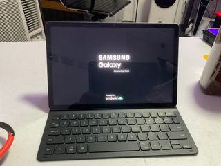 Galaxy tab S9 FE with Keyboard