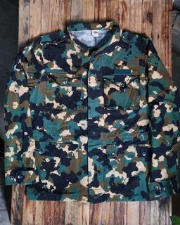(Category: ) located in . Submitted by D__OutdoorGear_Etc._24 (Listing ID 1302406655, Image 1). Description: .