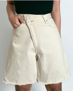 H&M Assymetrical High Waist Shorts