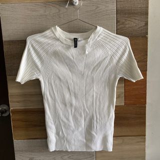 H&M White Ribbed Top