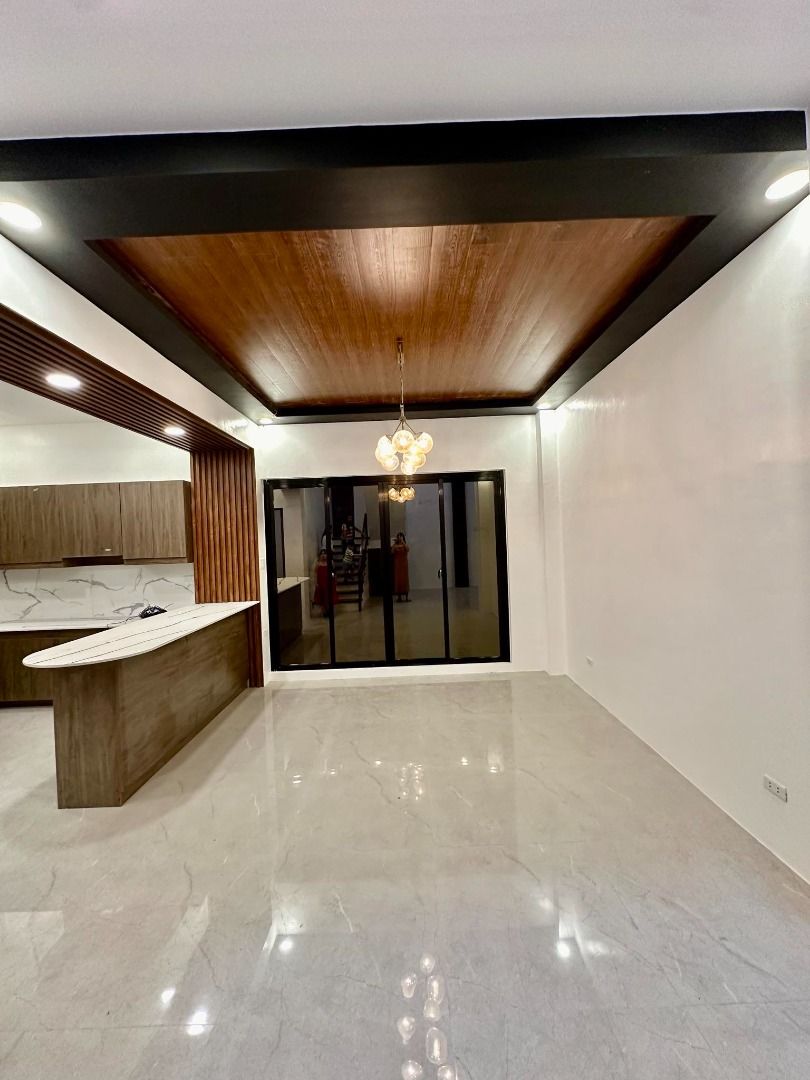 House & Lot at Green Meadows THE ORCHARD Dasmarinas Cavite, Property