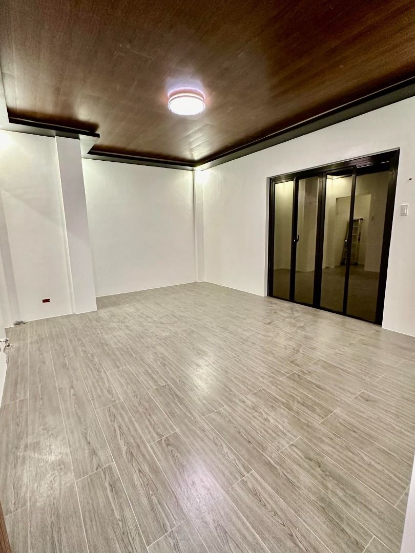 House & Lot at Green Meadows THE ORCHARD Dasmarinas Cavite, Property