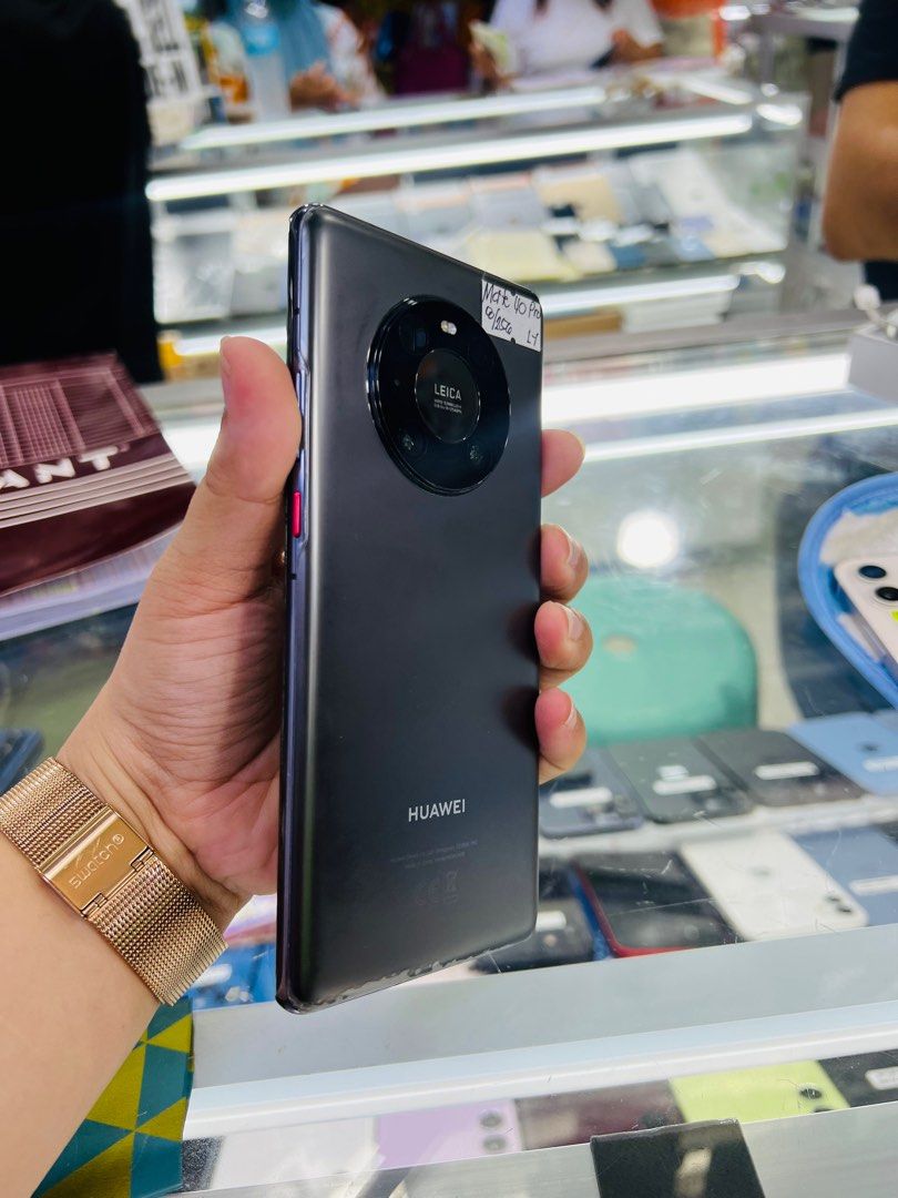 Huawei Mate 40 Pro 256gb Global Version FU (Category: Huawei) located in San Juan City. Submitted by javedsgadgetshop (Listing ID 1302537946, Image 3). Description: OPEN FOR INSTALLMENT VIA CREDIT CARD/GGIVES & SWAP/TRADE-IN! WE BUY AND SELL ( ANYKINDS OF UNIT BINIBILI PO NAMIN)! PTPA : Padelete po f bawal Read ❗️Onhand ‼️ Huawei Mate 40 Pro •256gb •NTC Variant •Good batt health •Factory Unlock •95% Smoothness •No hidden issue | No Repaired •100%