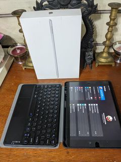 iPad 9 64gb with Box, Case, Bluetooth Keyboard