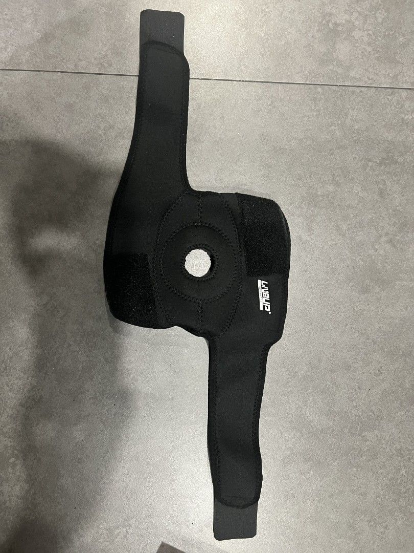 Knee brace (Category: Braces, Support & Protection) located in Quezon City. Submitted by bellemarketing (Listing ID 1302427515, Image 3). Description: Knee Brace For pick up @ q.c.