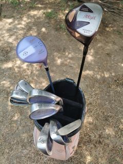 Ladies Golf Planner Golf Club Half Set with Pink Carry Bag