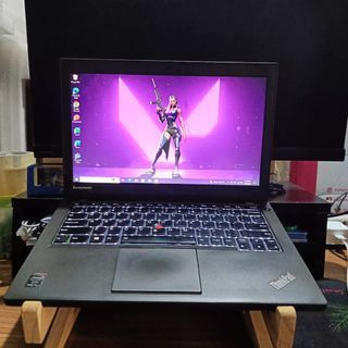 Lenovo ThinkPad X240 Core i5 4th Gen Laptop
