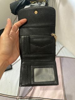 Like new! Trifold wallet
