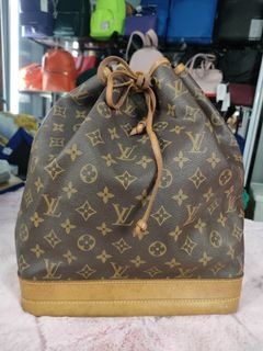 Louis Vuitton Neo shoulder bag