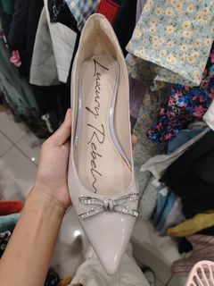 Luxury rebel heels