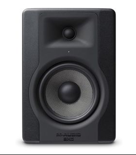 (Category: ) located in . Submitted by skowshop (Listing ID 1302517839, Image 1). Description: .