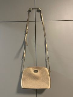 （分類：）位於 。 由 cccl_0329 提交（商品編號 1302521110，圖片 1）。簡介： 。