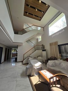 Modern House w View in White plains Quezon City nr Acropolis Valle Verde Greenmeadows Corinthian