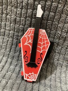 Monster high 2011 1st wave Operatta red guitar case bag doll accessory