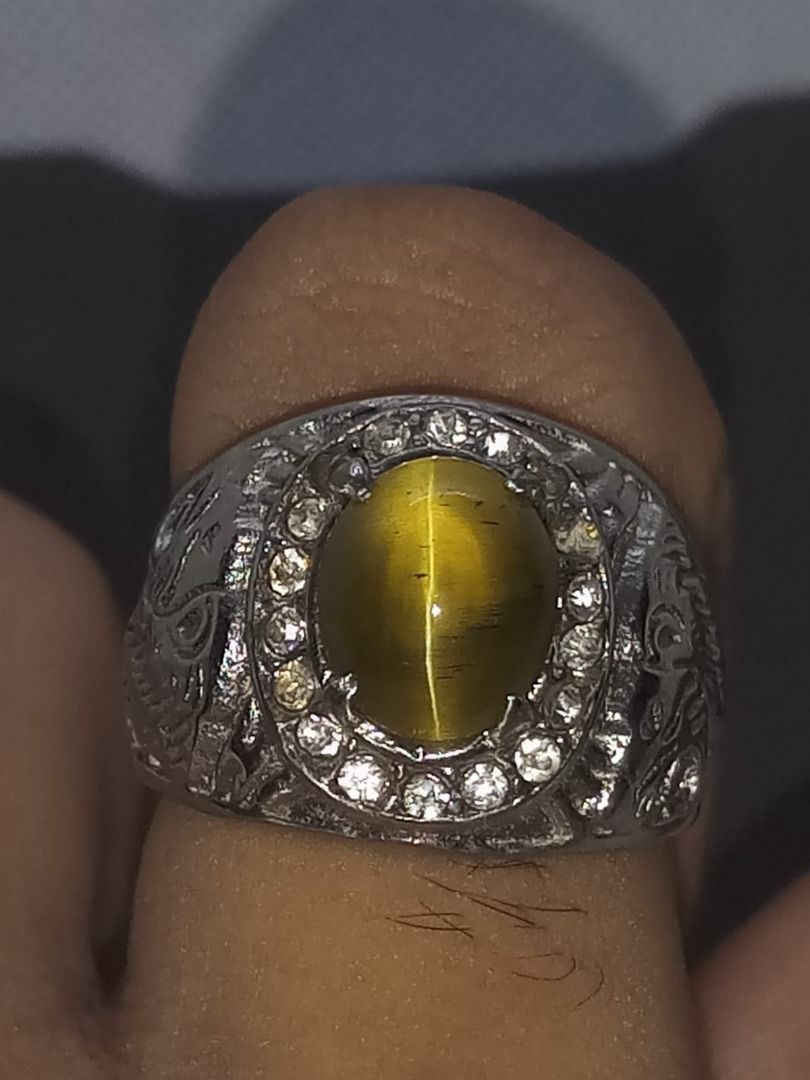 Cats eye ring mens top