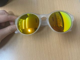 （分類：）位於 。 由 orangezebrajojo 提交（商品編號 1302540398，圖片 1）。簡介： 。
