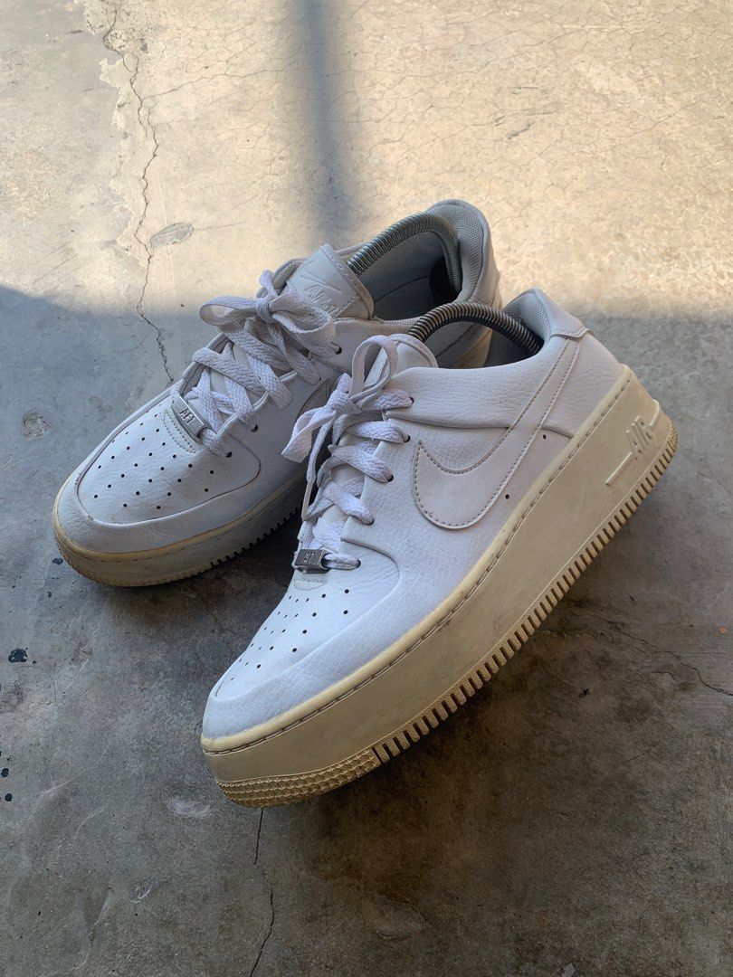 nike air force 1 sage low size 5