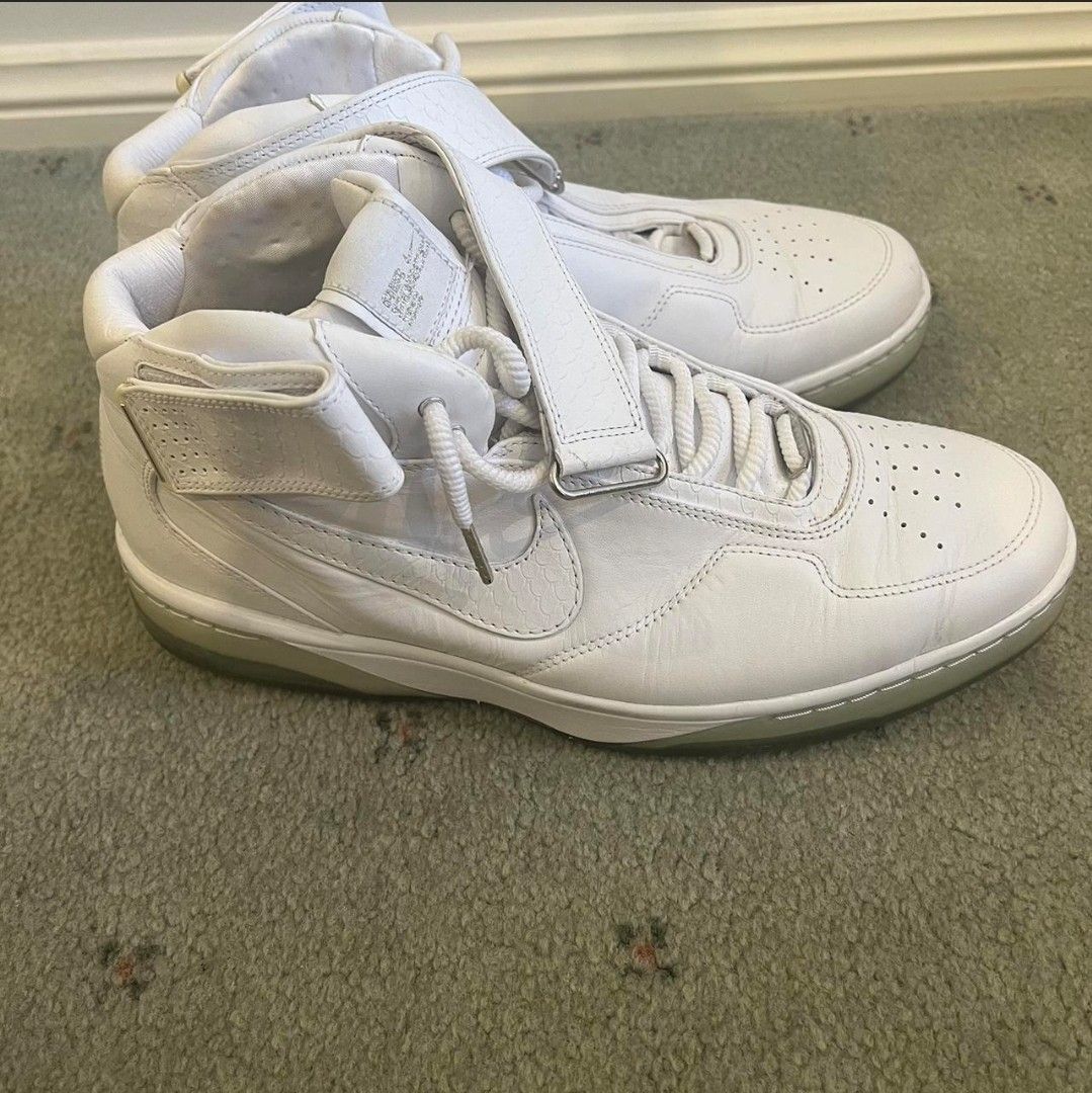 Nike Air Force 25 Supreme White Chrome size 13 us Men s Fashion Footwear on Carousell