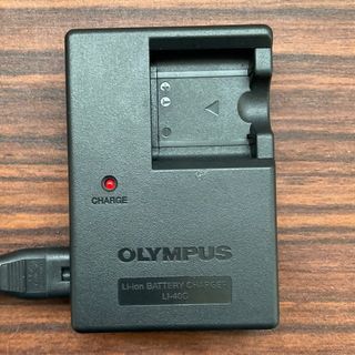 Olympus LI-40C digicam charger only 