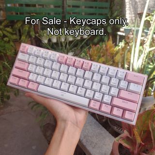 PBT Keycaps - FIZZ K617 60 White & Pink Mechanical keyboard