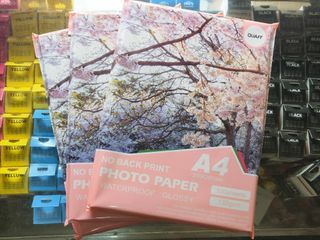 Photo paper Glossy A4 size 135gsm (100sheets per pack)