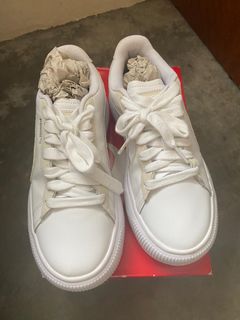(Category: ) located in . Submitted by fuyuswardrobe (Listing ID 1302472384, Image 1). Description: .