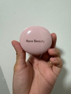 Rare Beauty Melting Blush in Nearly Neutral